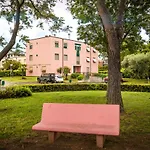 Pink House *