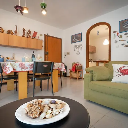 Pink House Apartment