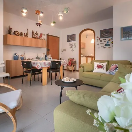 Apartment Pink House San Vincenzo