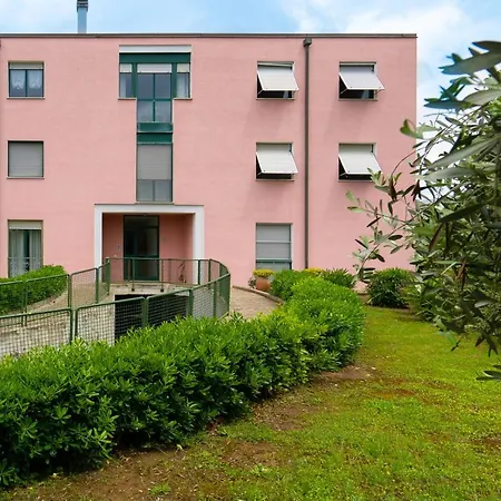 Pink House דירה *
